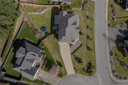 885 Pratt Rd, Mill Bay, BC 