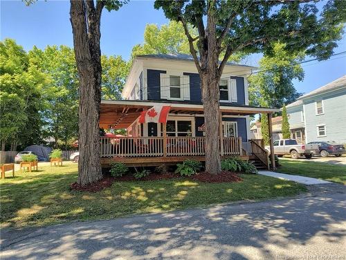 44 Porter St, Saint Stephen, NB 