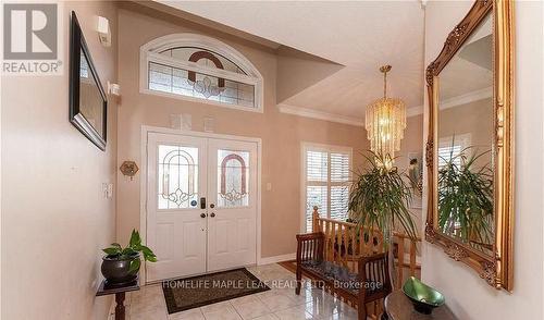 694 Gypsy Fly Crescent, Mississauga, ON - Indoor Photo Showing Other Room