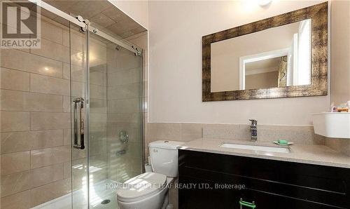 694 Gypsy Fly Crescent, Mississauga, ON - Indoor Photo Showing Bathroom