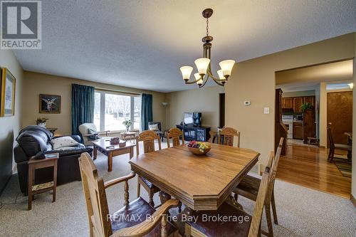 229 Datas Drive E, Clearview (Stayner), ON - Indoor Photo Showing Dining Room