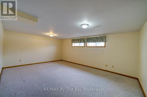 229 Datas Drive E, Clearview (Stayner), ON - Indoor Photo Showing Other Room