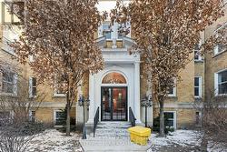 30 - 407 ELGIN STREET  Ottawa, ON K2P 1N2