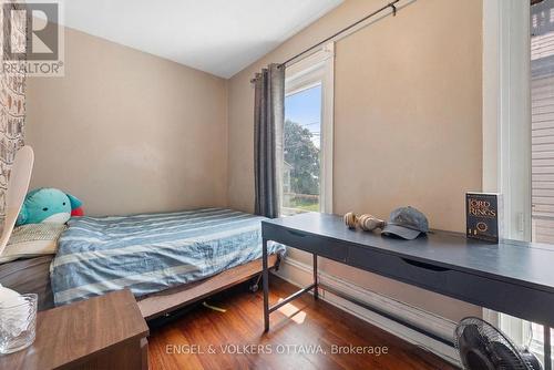 176 Arlington Avenue, Ottawa, ON - Indoor Photo Showing Bedroom