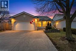 8116 WOODSVIEW Crescent  Niagara Falls, ON L2H 3G3