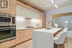 123 MAURICE Drive Unit# 105  Oakville, ON L6K 2W6