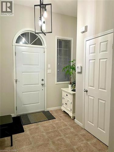 593 Southridge Drive, Hamilton, ON - Indoor Photo Showing Other Room