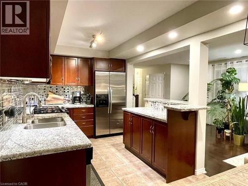 593 Southridge Drive, Hamilton, ON - Indoor Photo Showing Kitchen With Double Sink