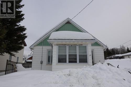215 GALBRAITH STREET  Timmins (Sp - Connaught Hill), ON P0N 1H0