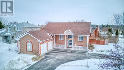 662 MILLBROOK CRESCENT  Kingston (East Gardiners Rd), ON K7M 7Z8