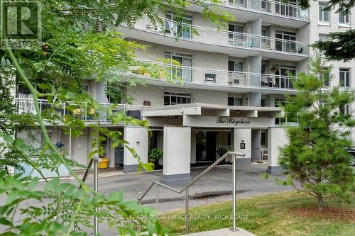 604 - 1 MOWAT AVENUE  Kingston (Central City West), ON M7M 1J8