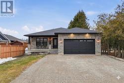 18 GEDDES STREET W  Minto, ON N0G 1M0