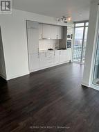 806W - 27 BATHURST STREET  Toronto, ON M5V 0R1