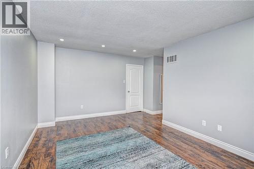 549 Burnett Avenue, Cambridge, ON - Indoor Photo Showing Other Room