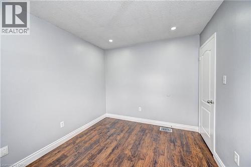 549 Burnett Avenue, Cambridge, ON - Indoor Photo Showing Other Room