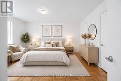 10 - 69 OLD MILL TERRACE  Toronto, ON M8X 1A1