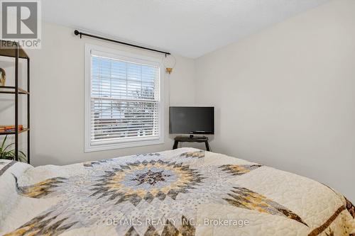 40 Appleby Private, Ottawa, ON - Indoor Photo Showing Bedroom