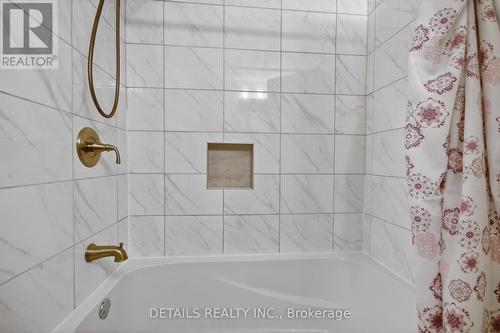 40 Appleby Private, Ottawa, ON - Indoor Photo Showing Bathroom