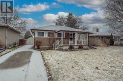 30 ARTHUR STREET  Stratford, ON N5A 6E3