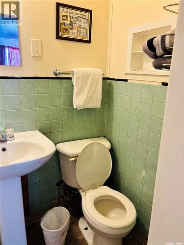 1401 2Nd Street, Estevan, SK 