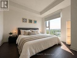 1002 - 223 ST CLAIR AVENUE W Toronto, ON M4V 1R3