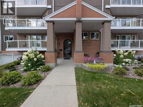 204 921 Main Street E, Saskatoon, SK - Outdoor With Facade