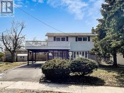 17 FERBANE PLACE  Toronto, ON M2J 1Y7