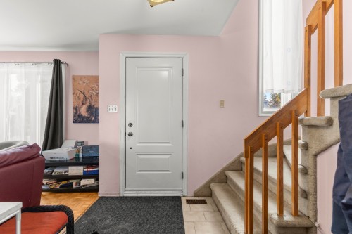 Mud Room - 4449 Boul. Jacques-Bizard, Montréal (Pierrefonds-Roxboro), QC - Indoor Photo Showing Other Room