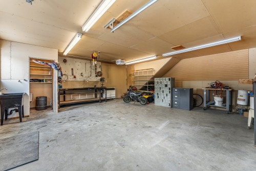 Atelier - 1107 Rue Principale E., Magog, QC - Indoor Photo Showing Garage