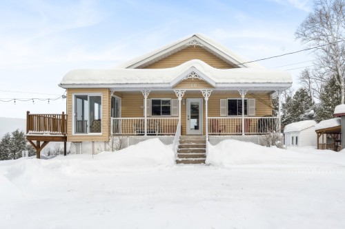 Façade - 60 Ch. De La Côte-À-Menick, Mandeville, QC - Outdoor With Deck Patio Veranda