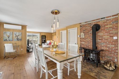 Salle à manger - 60 Ch. De La Côte-À-Menick, Mandeville, QC - Indoor Photo Showing Dining Room