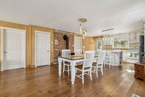 Salle à manger - 60 Ch. De La Côte-À-Menick, Mandeville, QC - Indoor Photo Showing Dining Room