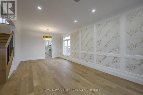 4038 Ayrshire Avenue, London South (South V), ON - Indoor
