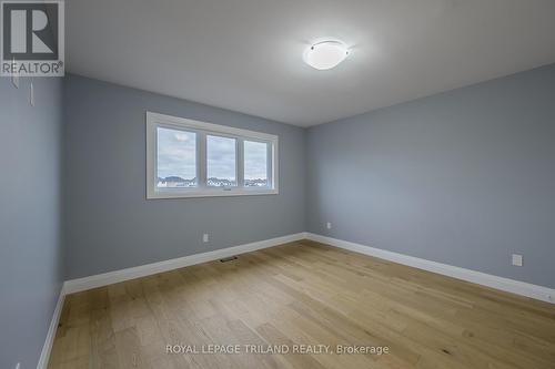 4038 Ayrshire Avenue, London South (South V), ON - Indoor Photo Showing Other Room