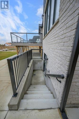 4038 Ayrshire Avenue, London South (South V), ON - Outdoor With Deck Patio Veranda With Exterior