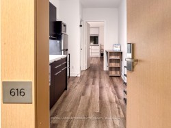 616-7 Grenville Street  Toronto, ON M4Y 0E9