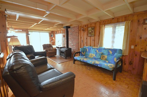 Salon - 12481 Ch. Chadrofer, Labelle, QC - Indoor Photo Showing Living Room