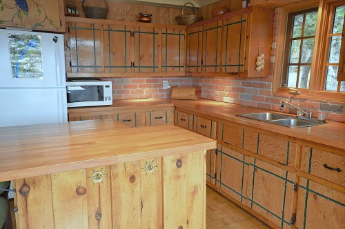 Cuisine - 12481 Ch. Chadrofer, Labelle, QC - Indoor Photo Showing Kitchen With Double Sink