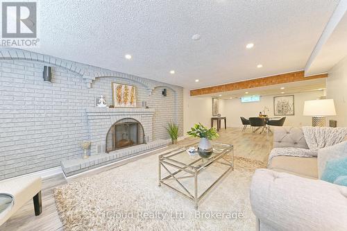 2101 Parkway Drive, Burlington, ON - Indoor Photo Showing Living Room With Fireplace