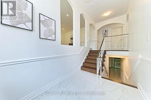 2101 Parkway Drive, Burlington, ON - 