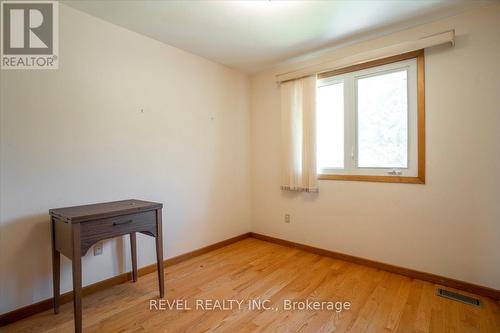 1296 Waterdown Road, Burlington, ON - Indoor Photo Showing Other Room