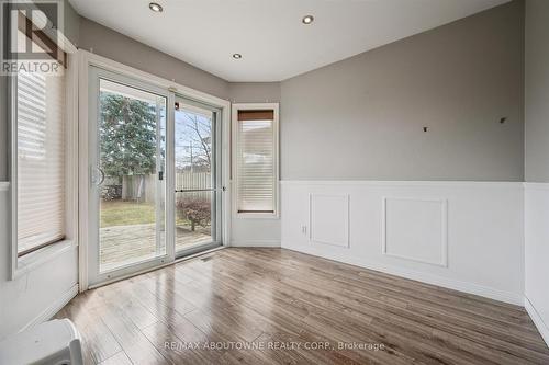 Breakfast area - 427 Bankside Crescent, Kitchener, ON - Indoor Photo Showing Other Room