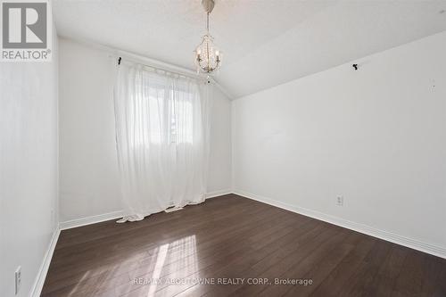 3rd bedroom - 427 Bankside Crescent, Kitchener, ON - Indoor Photo Showing Other Room