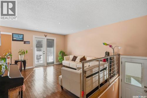 882 Samuels Crescent N, Regina, SK - Indoor Photo Showing Other Room