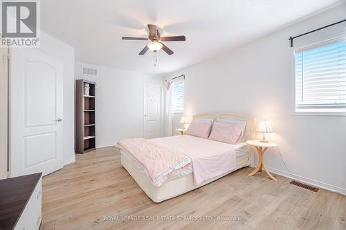 3896 Bloomington Crescent, Mississauga, ON - Indoor Photo Showing Bedroom