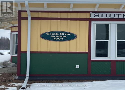 9 Fitz Avenue, South River, ON - 
