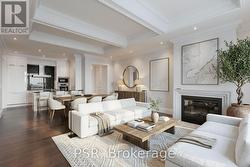 4406 - 311 BAY STREET  Toronto, ON M5H 4G5