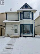 856 Queensland Drive SE  Calgary, AB T2J 6J4