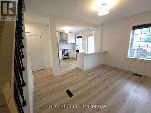 1504 King Street E, Hamilton, ON - Indoor