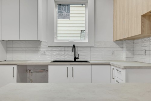Kitchen - 1-2-495 Av. Lemesurier, Québec (La Cité-Limoilou), QC - Indoor Photo Showing Kitchen